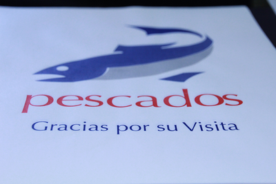 paper4uspain-fabricante-papel-alimentario-parafinado-novacel-laminado-murcia-papel-pescaderia-generico